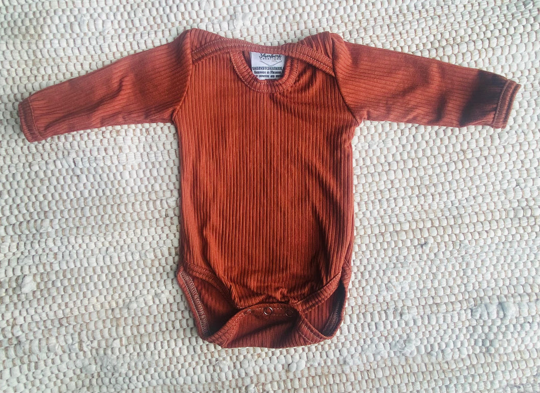 NB Long Sleeve Onesie Chestnut Brown-Solid