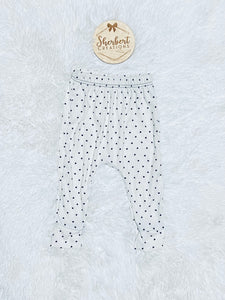 12/18m White W/ Black Dainty Heart Joggers